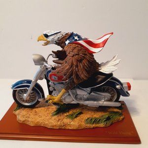 USA Wild Thang-America-Bald Eagle-by Ridgewood Collectibles-NIB